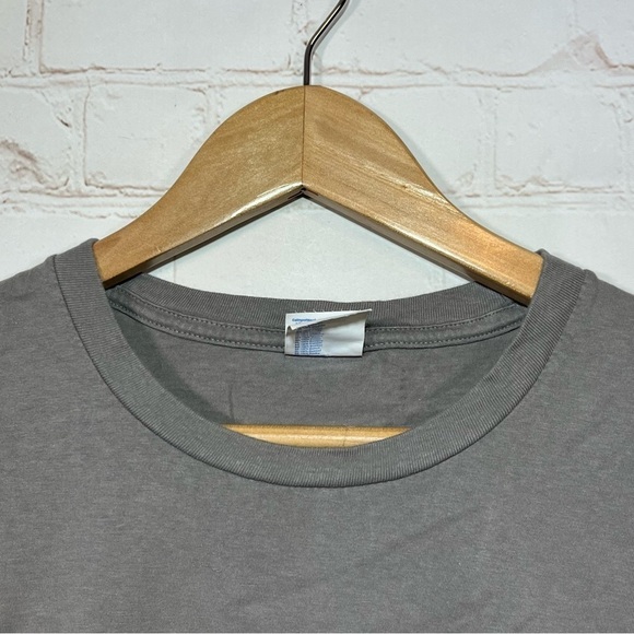 The Office T Shirt Mens Large Gray Schrute Farms Dunder Mifflin Advertisement - Picture 3 of 9